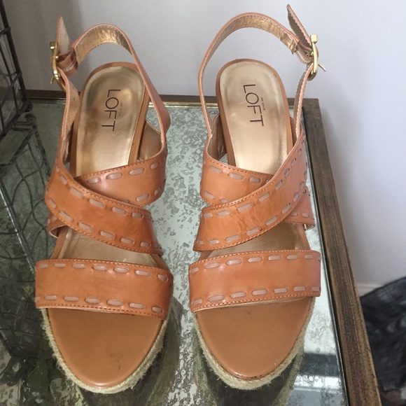 LOFT brown leather platform heels (AAAA) - Picture 3 of 6